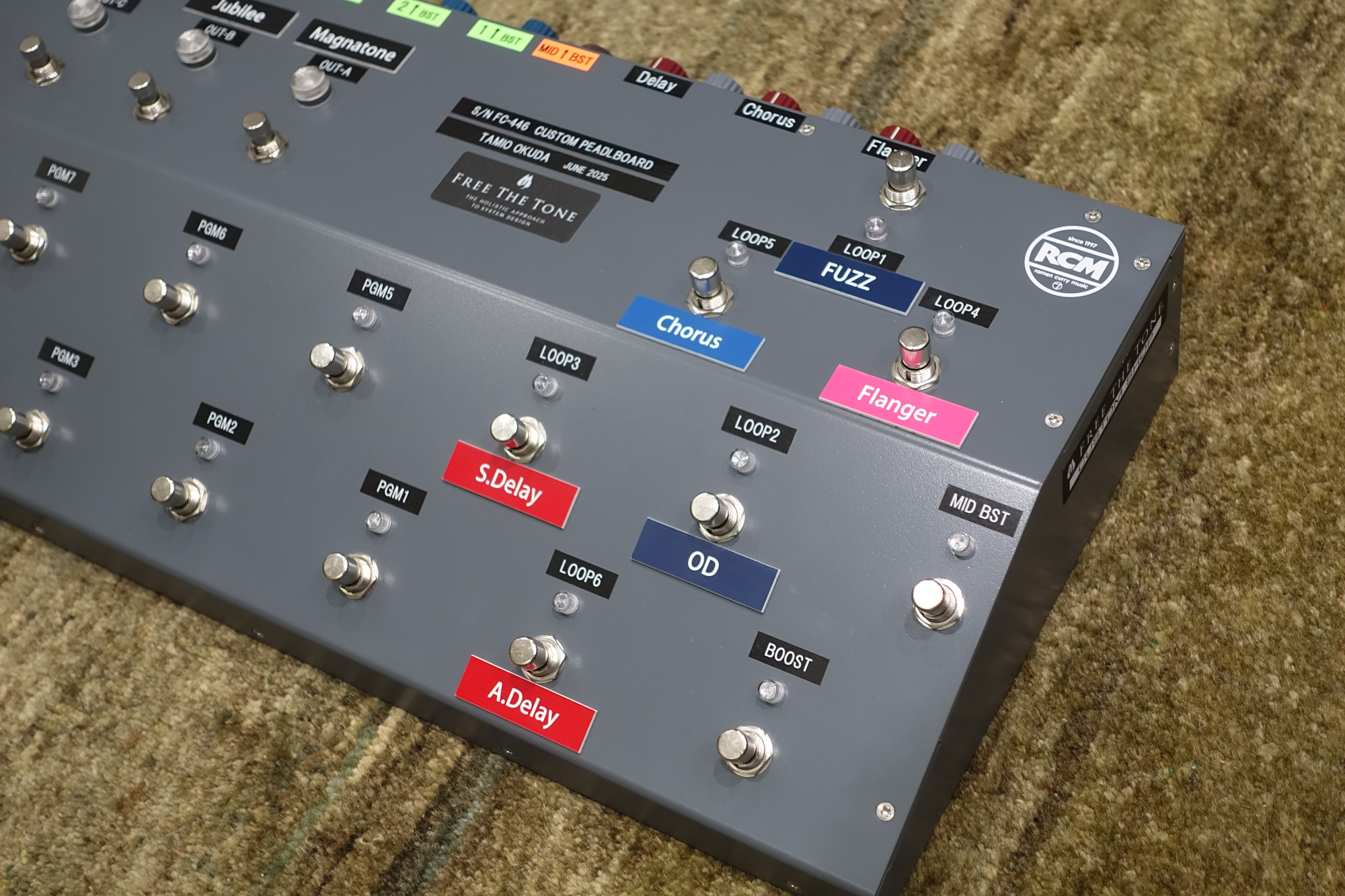 奥田民生氏 新カスタムペダルボード紹介｜News ニュース｜Free The Tone